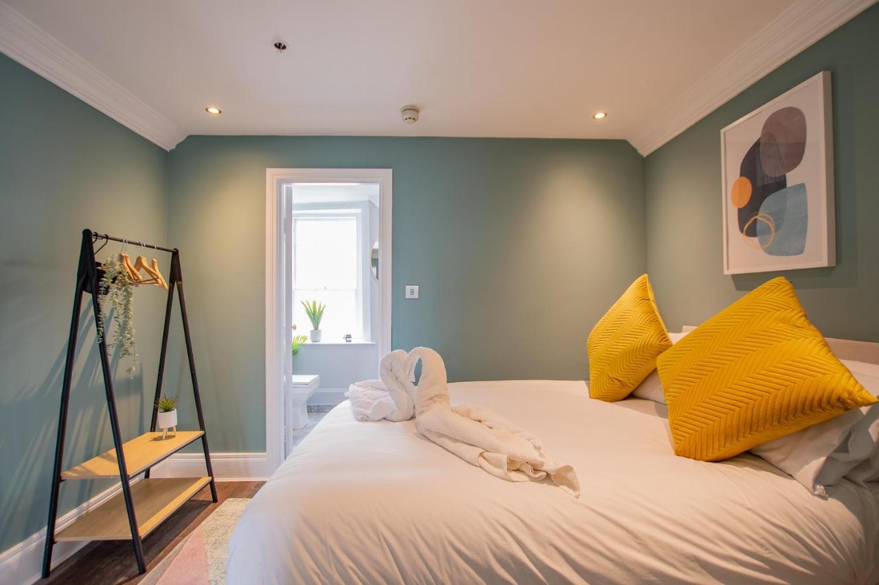 The Yellow Door By Shortstays Dublino Esterno foto